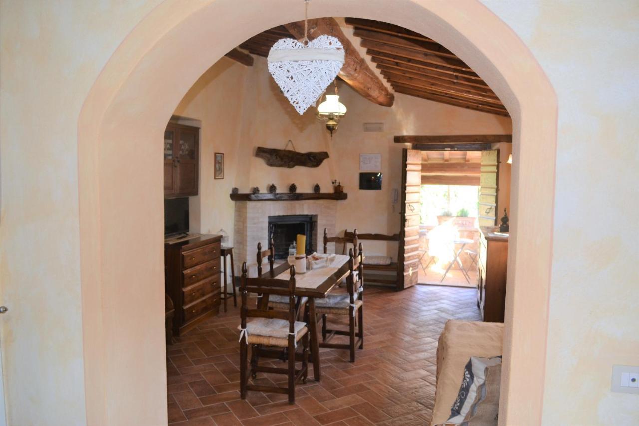 Agriturismo Il Casalino П'єнца Екстер'єр фото